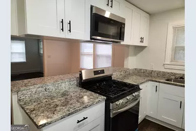 1392 Wadley Avenue, East Point, GA 30344 - Photo 6