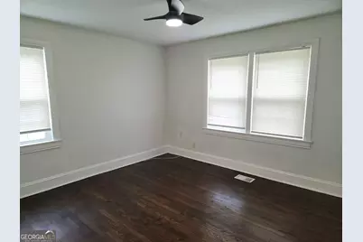 1392 Wadley Avenue, East Point, GA 30344 - Photo 18
