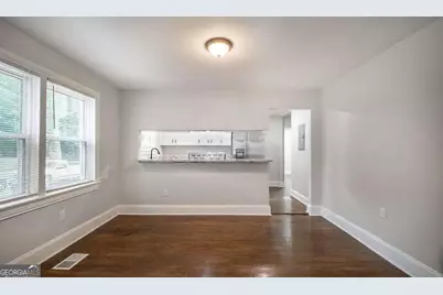 2137 Delowe Drive, Atlanta, GA 30344 - Photo 16