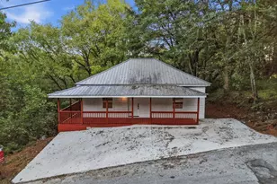 23 Fortune St, La Fayette, GA 30728 - Photo 2