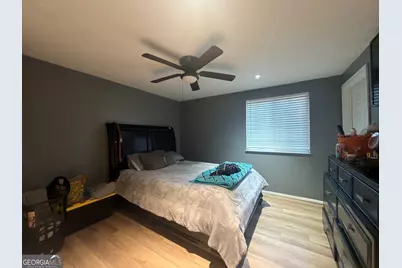 5172 W Scarbrough Trail, Stone Mountain, GA 30088 - Photo 16