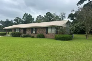 1137 Windsor Dr, Tifton, GA 31794 - Photo 1