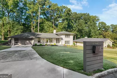 2022 Deren Way NE, Atlanta, GA 30345 - Photo 62