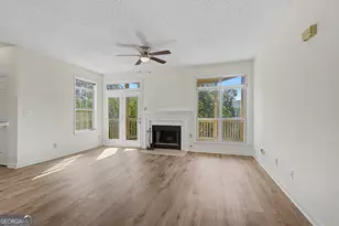 1015 McGill Park Ave NE, Atlanta, GA 30312 - Photo 8