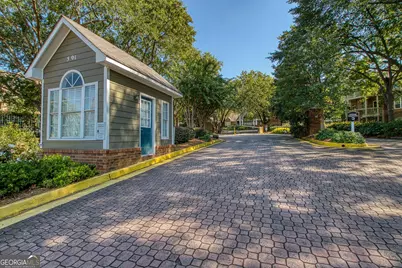 1015 McGill Park Avenue NE, Atlanta, GA 30312 - Photo 52