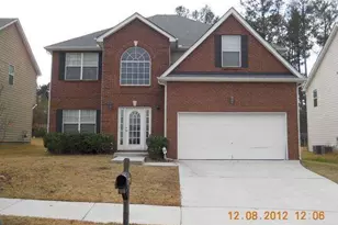 7517 Poplar Falls Trail, Lithonia, GA 30058 - Photo 1