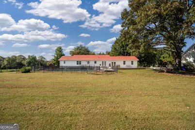 2111 Highway 323, Gillsville, GA 30543 - Photo 10
