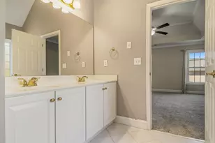 2484 Emerald Ridge Ct, Atlanta, GA 30345 - Photo 14