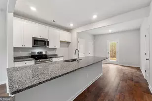 882 Primrose Cir, Greenville, GA 30222 - Photo 8