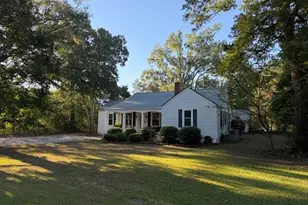501 Hickory Hill Dr, Thomson, GA 30824 - Photo 1