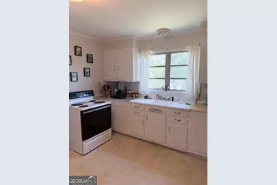 803 W Charlton Street NW, Milledgeville, GA 31061 - Photo 10