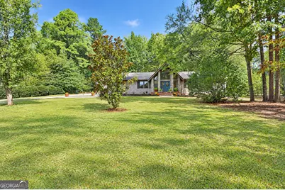 513 Avalon Drive, Fayetteville, GA 30214 - Photo 4