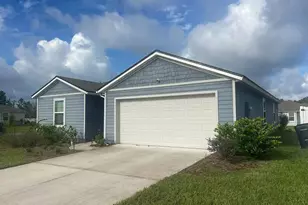 2876 Oak Stream Dr, Green Cove Springs, FL 32043 - Photo 2