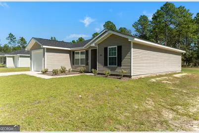 501 Church Circle, Jesup, GA 31545 - Photo 4