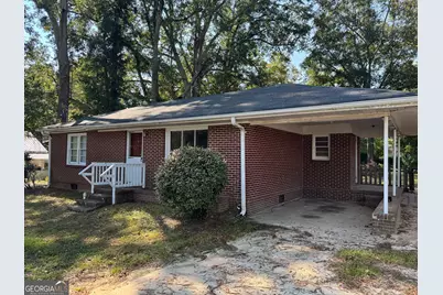 31 E Wright Street, Winder, GA 30680 - Photo 1