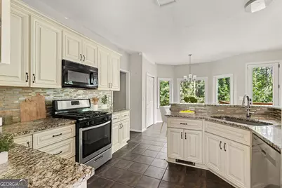 1217 Kingsbury Lane, Powder Springs, GA 30127 - Photo 16