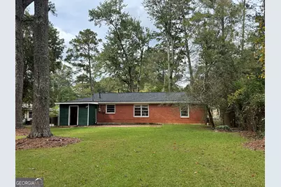 321 W Bonnell Street, Oxford, GA 30054 - Photo 2