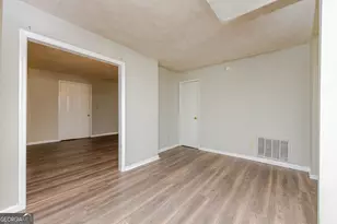378 Cowan St, Macon, GA 31217 - Photo 10