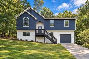 3480 Estate Lake Dr, Fairburn, GA 30213 - Photo 2