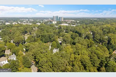1137 Kingsley Circle NE, Atlanta, GA 30324 - Photo 54