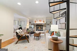 1137 Kingsley Cir NE, Atlanta, GA 30324 - Photo 10