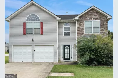 131 Laughlin Drive, Locust Grove, GA 30248 - Photo 1