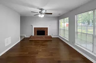 8432 Cedar Creek Ridge, Riverdale, GA 30274 - Photo 10