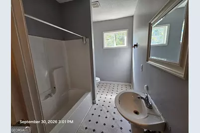 684 Mitchell Street, Macon, GA 31217 - Photo 8