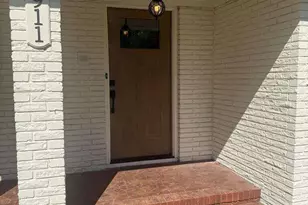 911 W Roanoke Dr Ext, Fitzgerald, GA 31750 - Photo 4