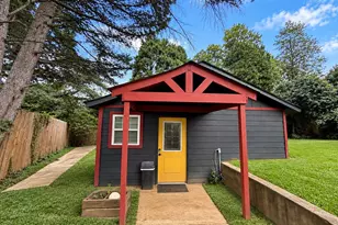 756 Patricia Dr, Forest Park, GA 30297 - Photo 1