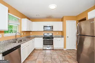 1009 Lear Dr, Locust Grove, GA 30248 - Photo 6