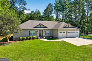 97 Jeni Wright Ln, Brooklet, GA 30415 - Photo 1