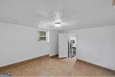 2034 Cambridge Avenue, College Park, GA 30337 - Photo 10