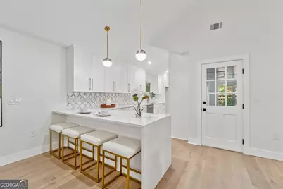 1542 Lavista Road NE, Atlanta, GA 30329 - Photo 10