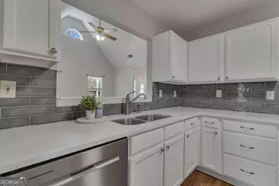 692 Willow Dell Drive, Senoia, GA 30276 - Photo 24