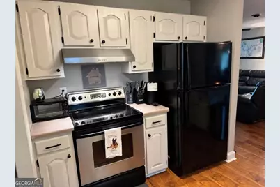 101 Cherry Point SE, Eatonton, GA 31024 - Photo 6