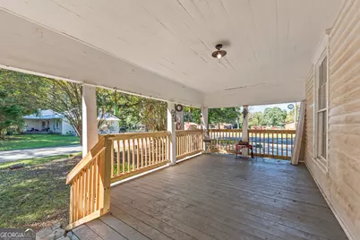 715 Crawfordville Road, Union Point, GA 30669 - Photo 4