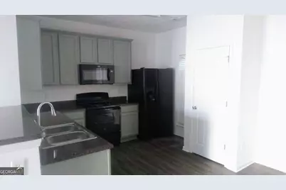 4382 Stone Gate Way # 103, East Point, GA 30344 - Photo 4