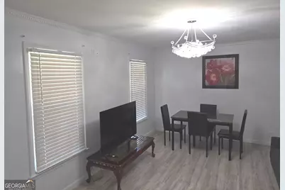 3944 Thornhill Drive SW, Lilburn, GA 30047 - Photo 20