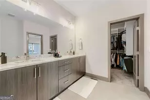 1305 Chelsea Cir NW, Atlanta, GA 30318 - Photo 14