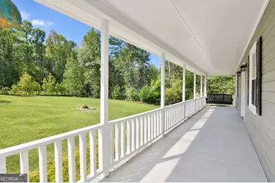 279 W Plantation Drive, Newnan, GA 30263 - Photo 4