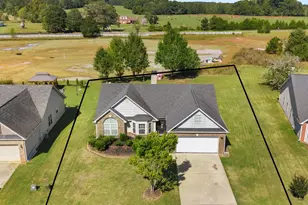 117 Oakwood Dr, Eatonton, GA 31024 - Photo 4