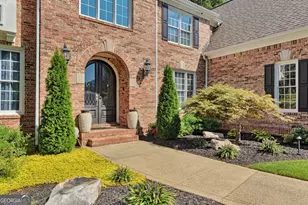 1421 Castlebrooke Way, Marietta, GA 30066 - Photo 4