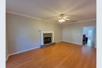 435 Southridge, Senoia, GA 30276 - Photo 2