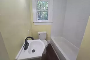 217 W 2nd Ave, Albany, GA 31701 - Photo 8