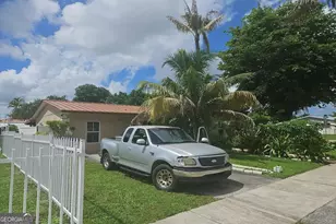 20050 NW 33rd Ave, Opa Locka, FL 33056 - Photo 2