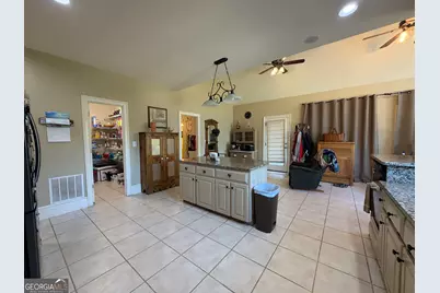 1215 Brush Creek Road, Colbert, GA 30628 - Photo 16