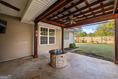 26 Belltree Circle, Newnan, GA 30265 - Photo 2