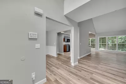 22 Maple Leaf Court, Hoschton, GA 30548 - Photo 6