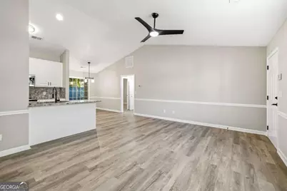2937 Florence Drive, Gainesville, GA 30504 - Photo 8